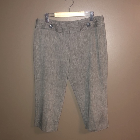 Linen capris - Picture 2 of 7